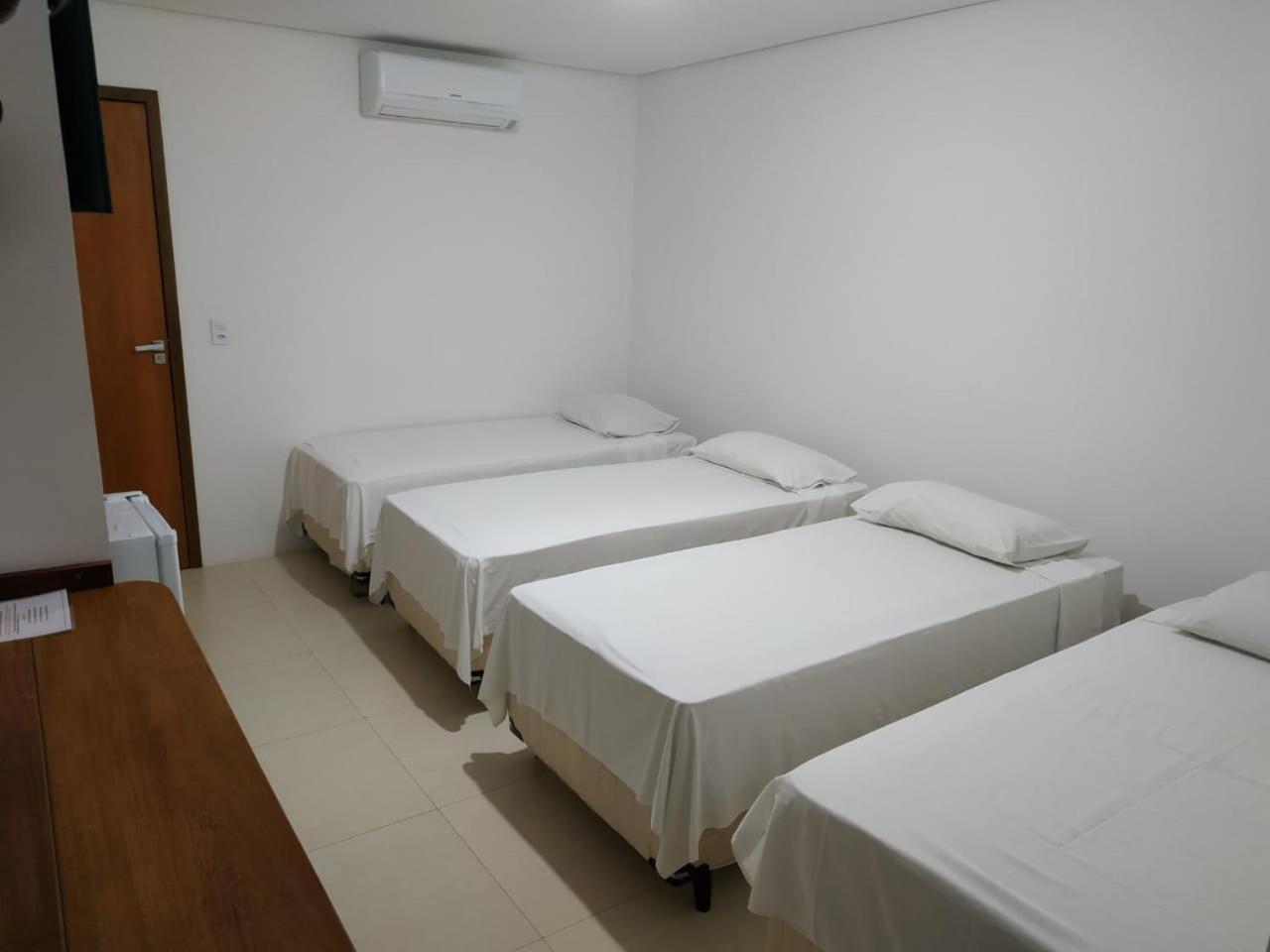 Hotel Lirio Carolina  Ngoại thất bức ảnh