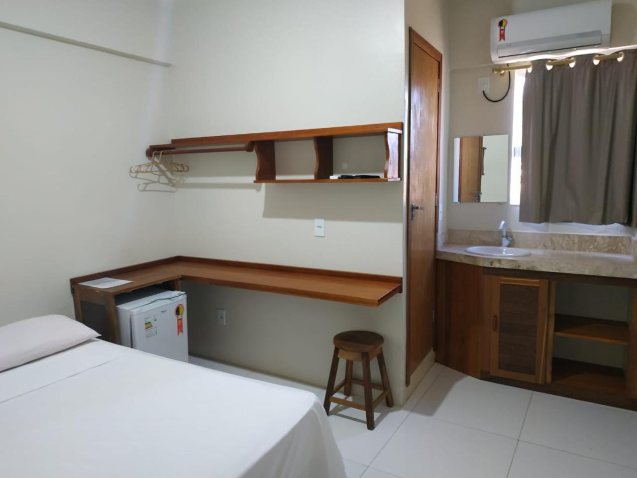 Hotel Lirio Carolina  Ngoại thất bức ảnh